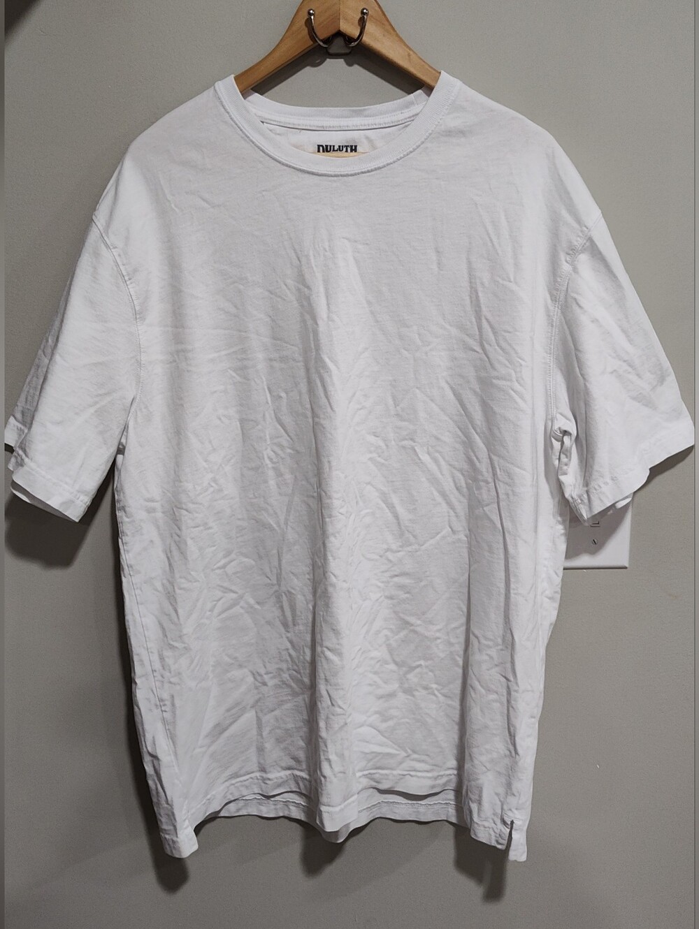 Duluth Trading Co Longtail T Men's Crew Neck Short Sleeve White T-Shirt Size L